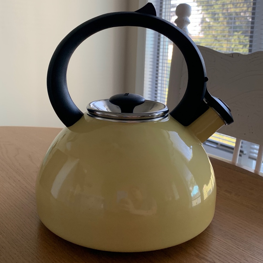 Yellow tea pot